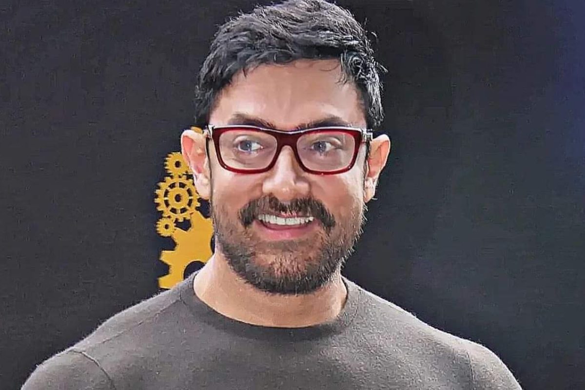 Aamir Posts Another Apology Video; Deletes It After Trolling - THE NEW  INDIAN