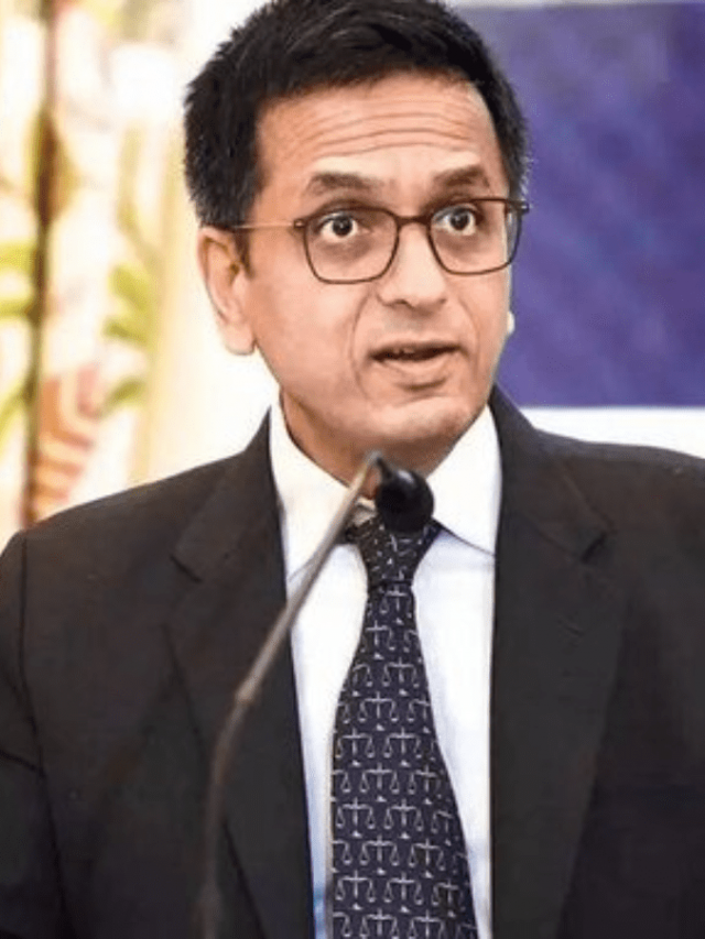 CJI Chandrachud bats for climate compatible dress code for lawyer - THE ...