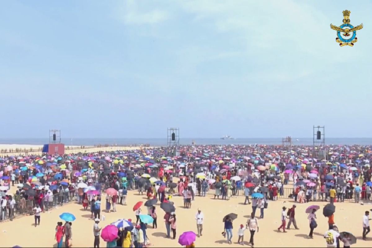 The Indian Air Force's 92nd anniversary air show at Marina Beach