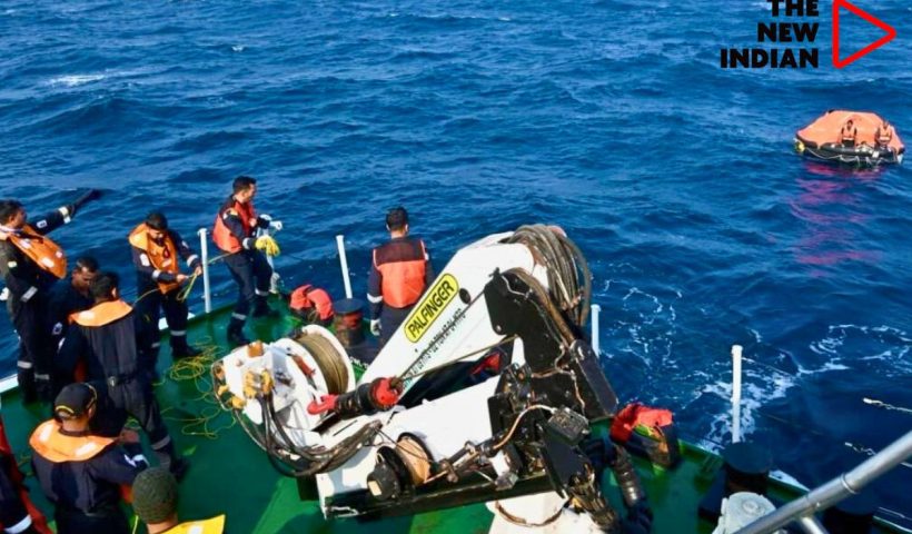 Indian Coast Guard, in coordination with Pakistan, rescues 9.