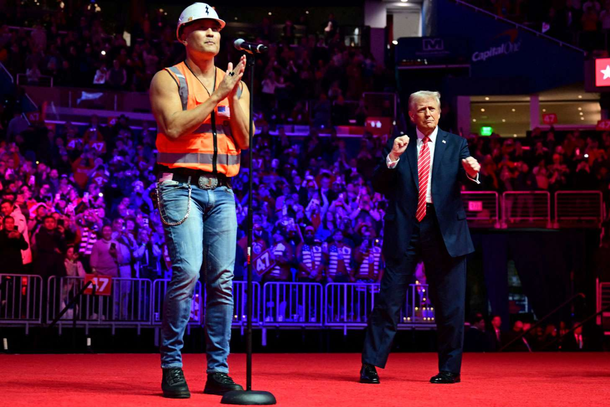 Trump dances to "Y.M.C.A." with Village artists at pre-inaugural rally.