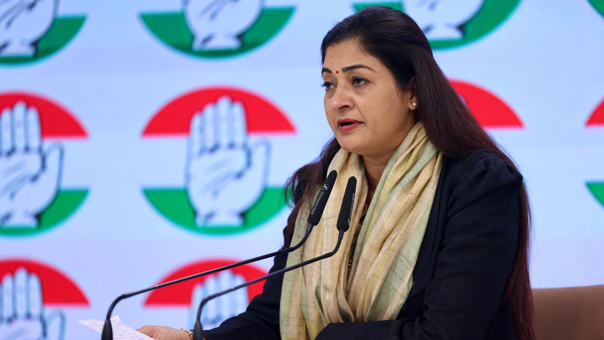 Alka Lamba declared assets totaling ₹3.41 crore in her affidavit