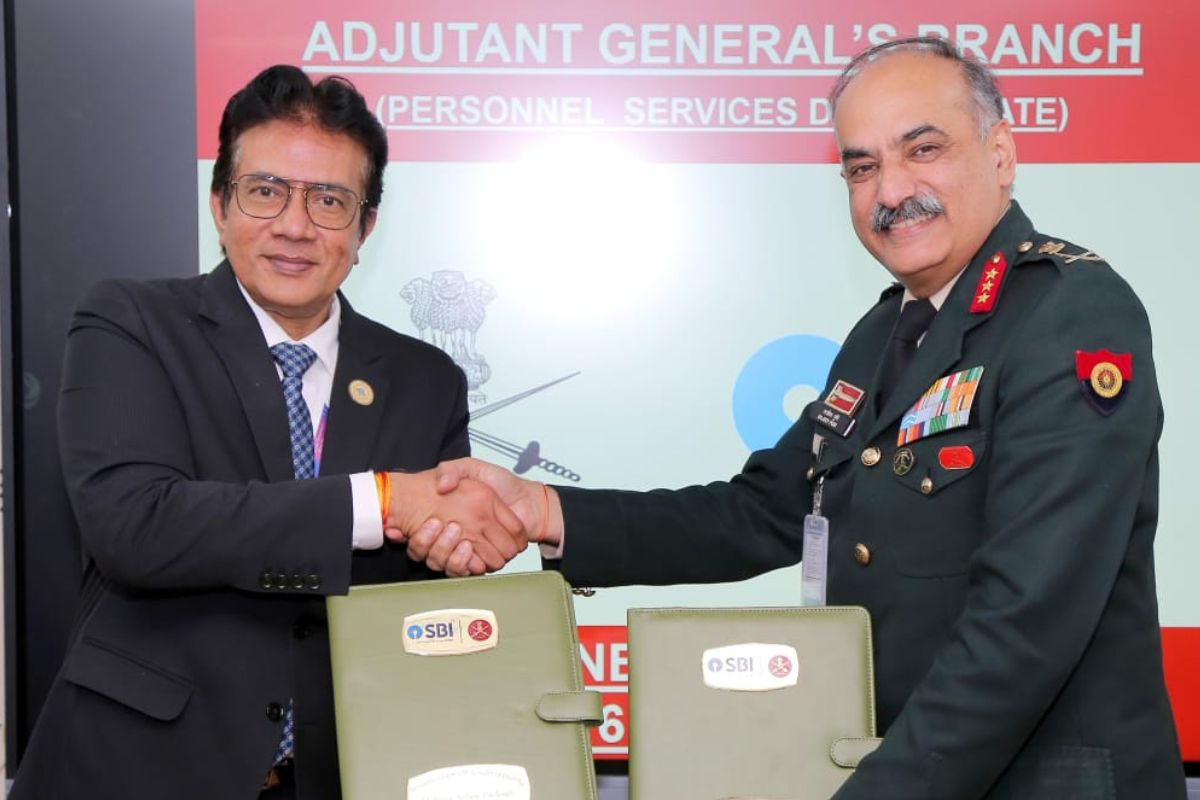 SBI renews MoU with Indian Army, offering enhanced benefits.